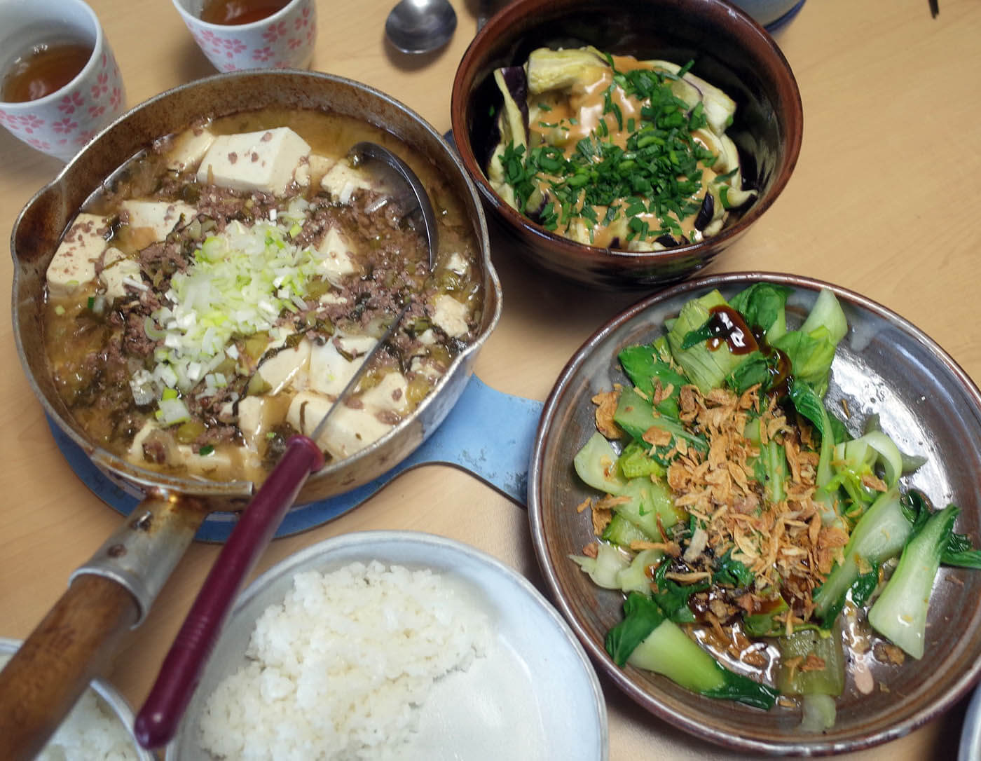 豚肉と高菜と豆腐の中華煮込み