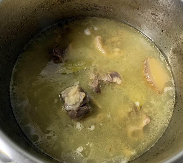 牛テールスープ蕎麦