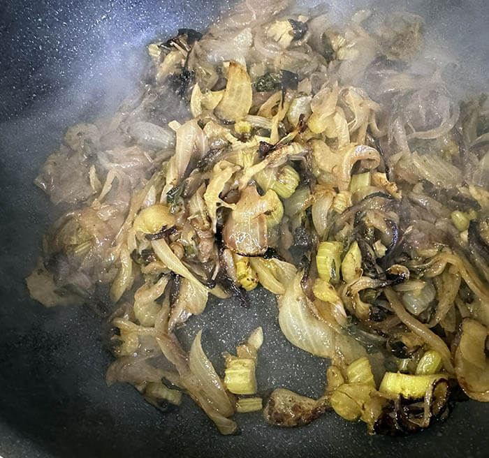 豚肉とキャベツの煮込み