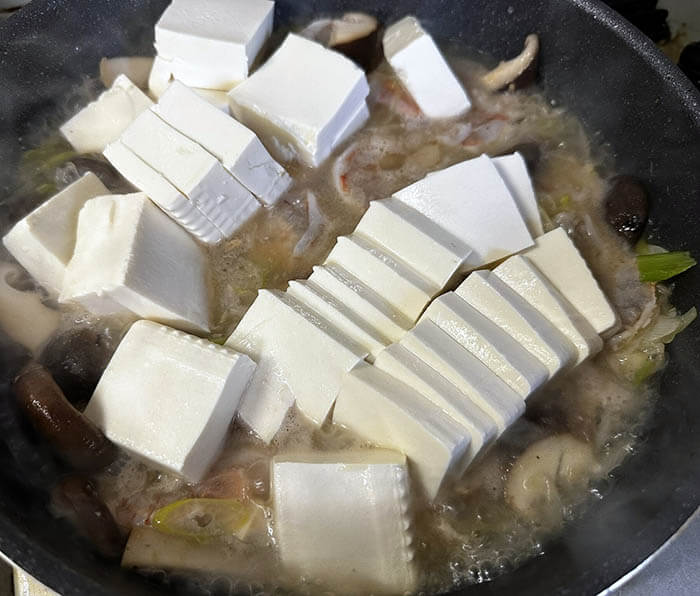 蝦仁豆腐と蠣油蒸鶏