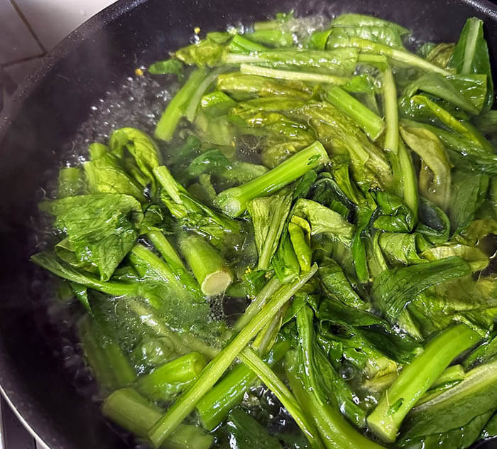 酸菜と豚肉春雨炒め