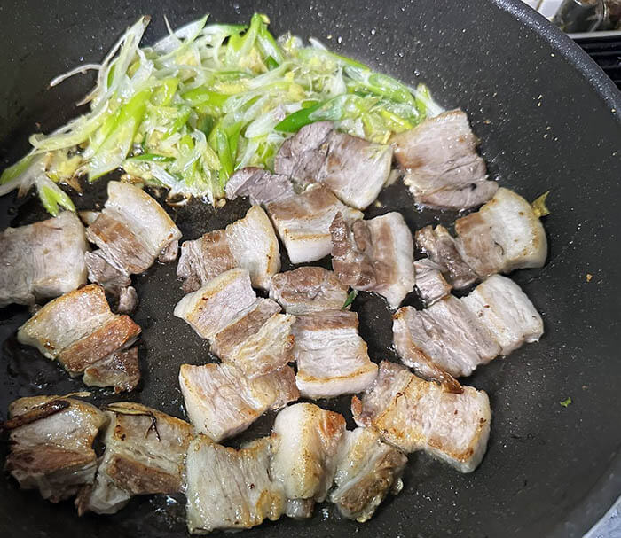 酸菜と豚肉春雨炒め