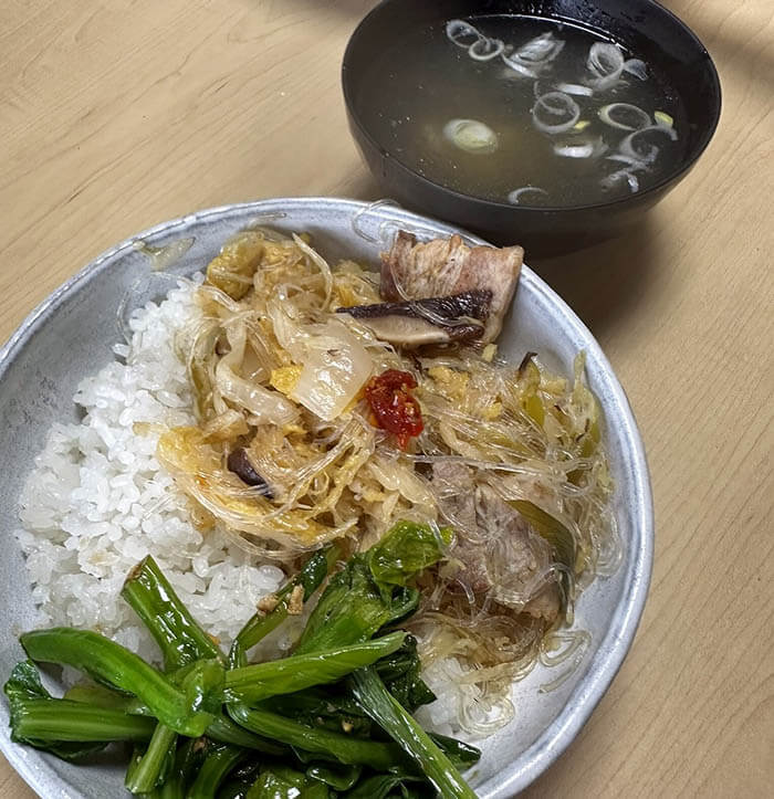 酸菜と豚肉春雨炒め