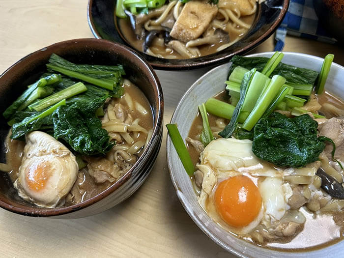 ゴマ味噌煮込みうどん