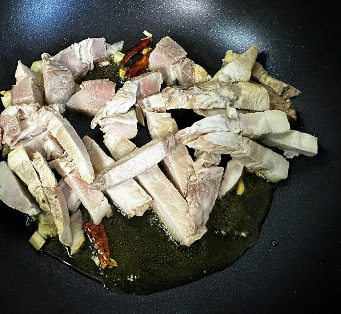 250508豚肉のラグーパスタ