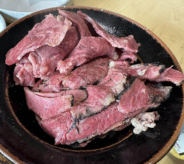 ビーフパストラミサンドイッチ