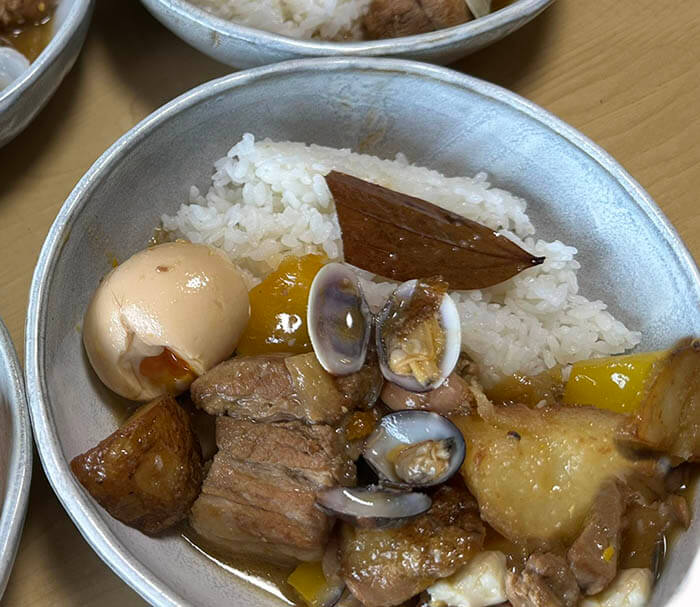 アレンテージョ風アドボ