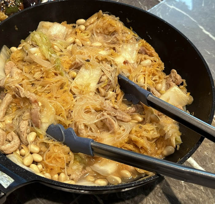 酸菜と豚肉春雨炒め