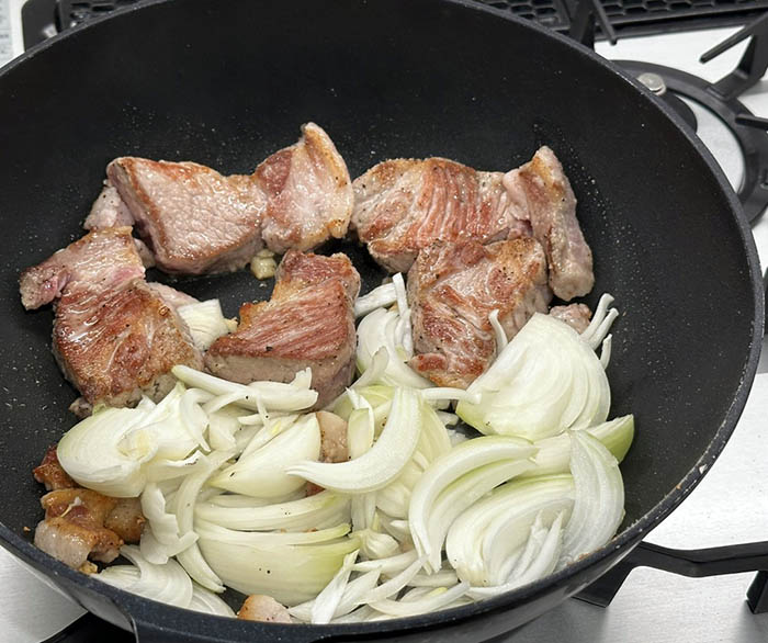 豚肉とキャベツのリンゴ酢蒸し