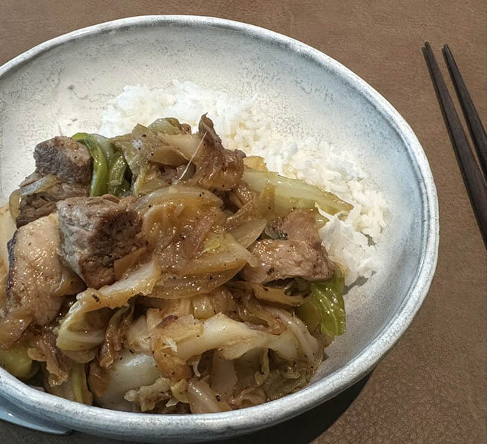 豚肉とキャベツのリンゴ酢蒸し