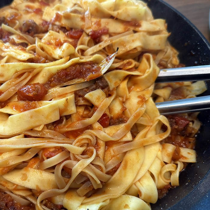 牛スジボロネーゼのパッパルデッレ